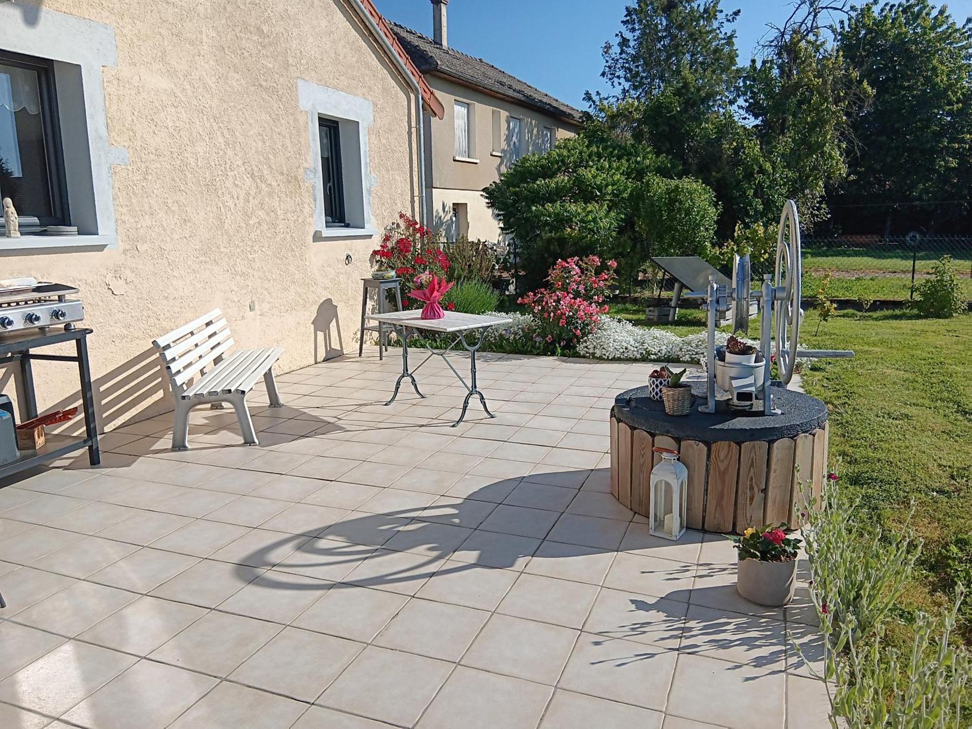 Bed and Breakfast La Guette Cercy-la-Tour Экстерьер фото